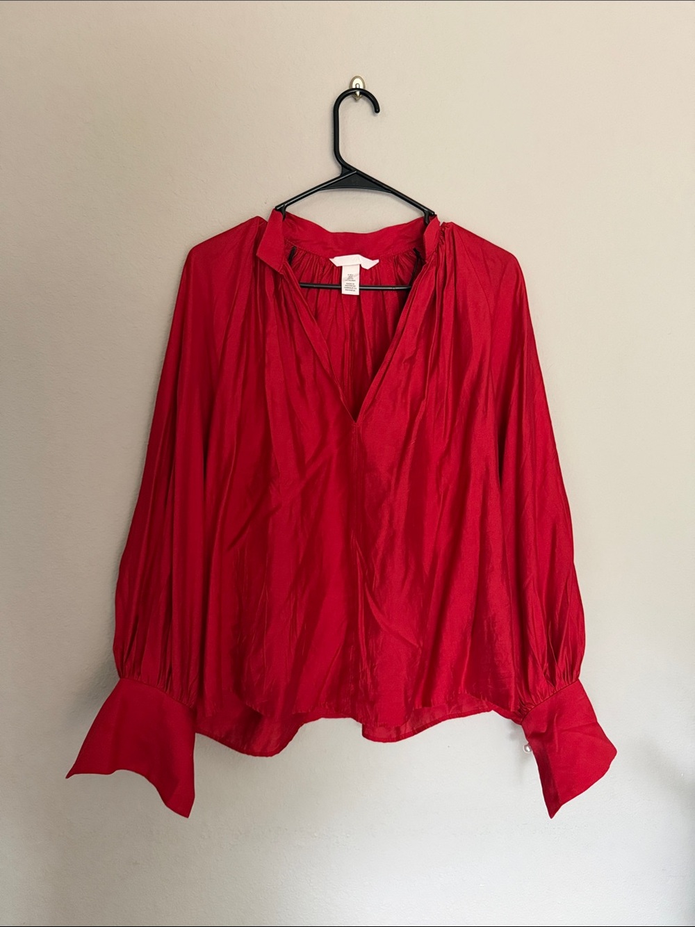 H&M Red V-Neck Long Sleeve Blouse